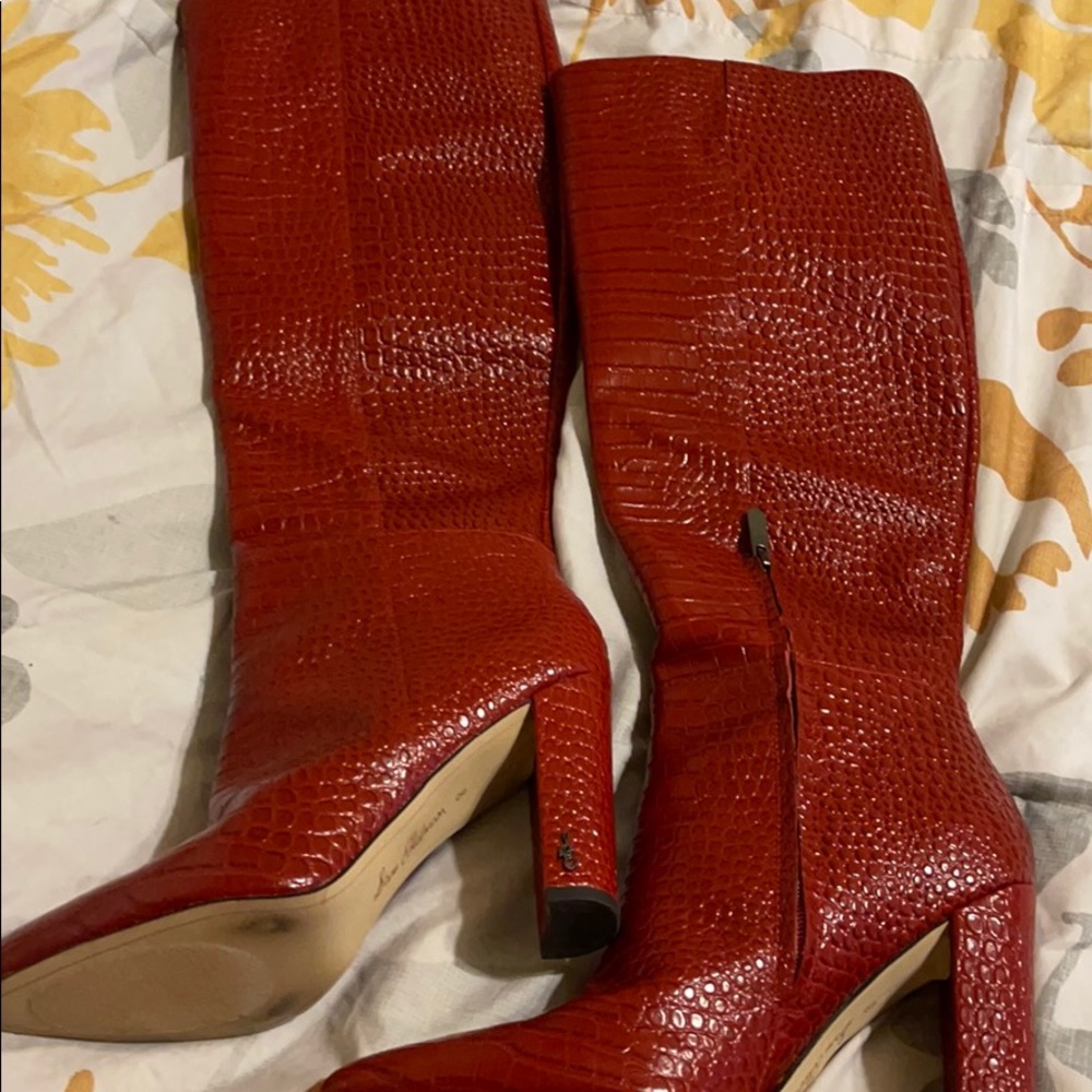 Red boots
